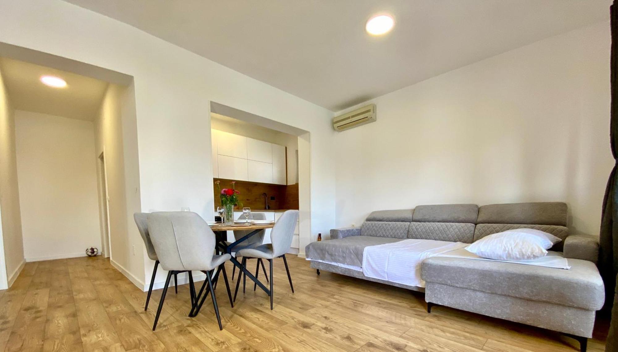 West Apartments Задар Экстерьер фото