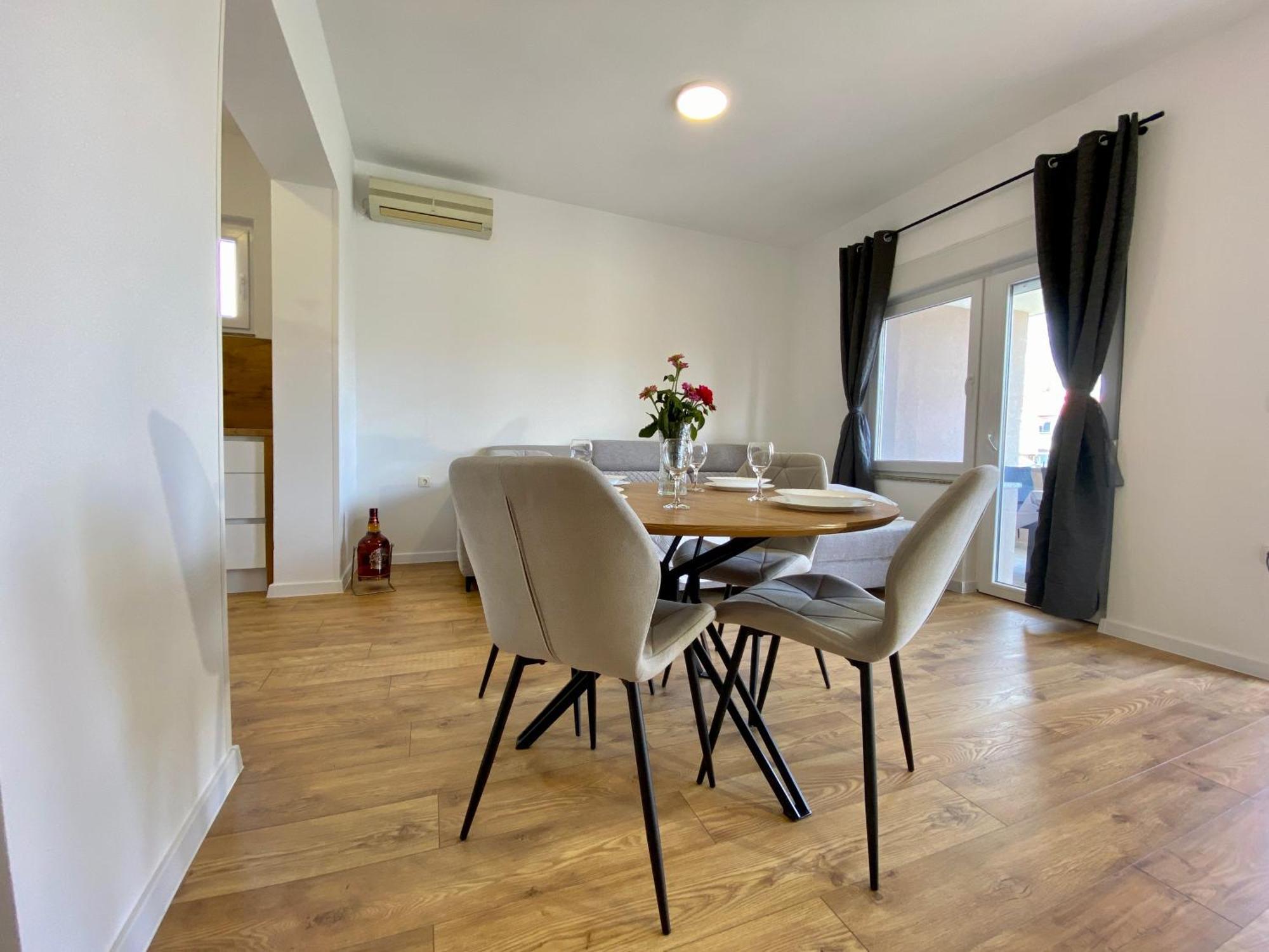 West Apartments Задар Экстерьер фото